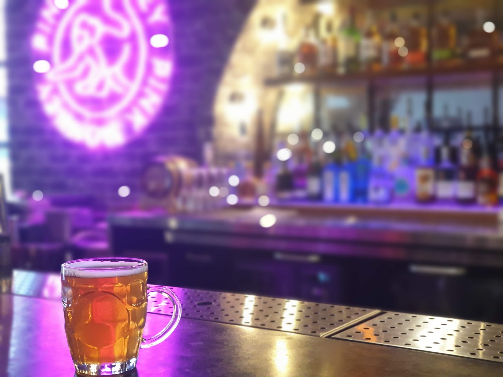 Pink Monkey Bar & Grill — QEI project photo 5